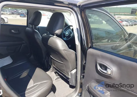 2018 Jeep Compass Latitude 4X4 from USA, damaged, VIN 3C4NJDBB7JT435935